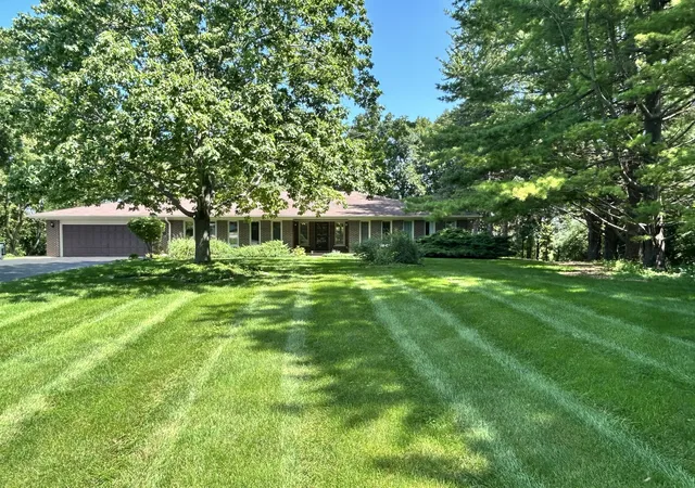 Photo 2 of Single family home for sale at 21554 W Countryside Valley Dr, Mundelein, IL 60060 | MLS# 12731231 | Listing updated on 2026-08-26