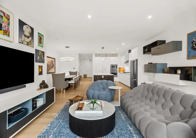 Photo 3 of Condo for sale at 1648 W Division St #309, Chicago, IL 60622 | MLS# 12731245 | Listing updated on 2026-10-06