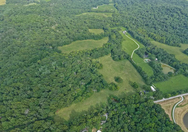 3rd image of 1310 S Rocky Comfort Rd, Makanda, IL 62958 | MLS# 12731246