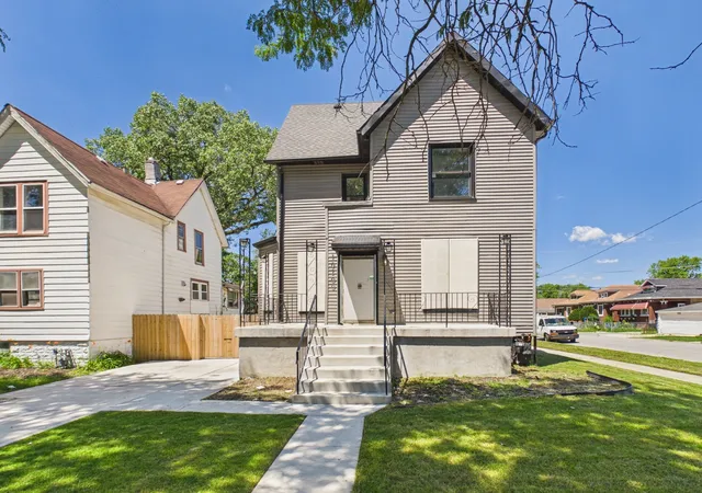 Photo 1 of Sale Pending at 10100 S Eggleston Ave, Chicago, IL 60628 | MLS# 12731253 | Listing updated on 2026-08-28
