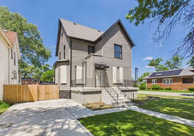 Photo 2 of Sale Pending at 10100 S Eggleston Ave, Chicago, IL 60628 | MLS# 12731253 | Listing updated on 2026-08-28