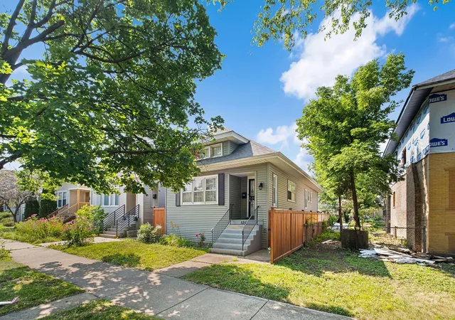 Photo 2 of Sale Pending at 5251 W Belle Plaine Ave, Chicago, IL 60641 | MLS# 12731269 | Listing updated on 2026-09-24