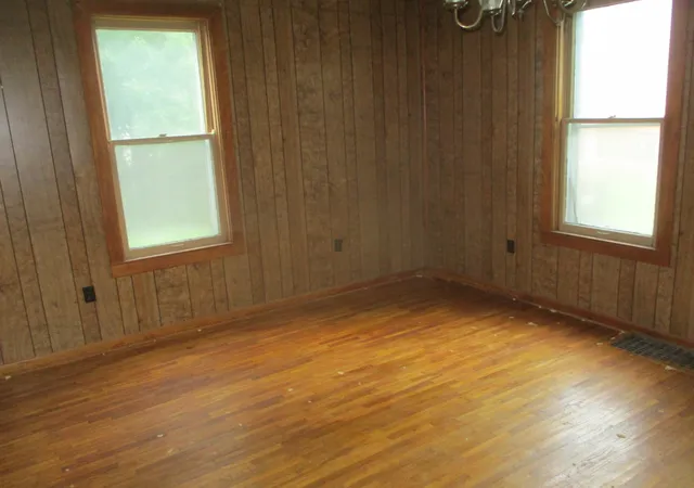 3rd image of 151 Jones St, Ottawa, IL 61350 | MLS# 12731276