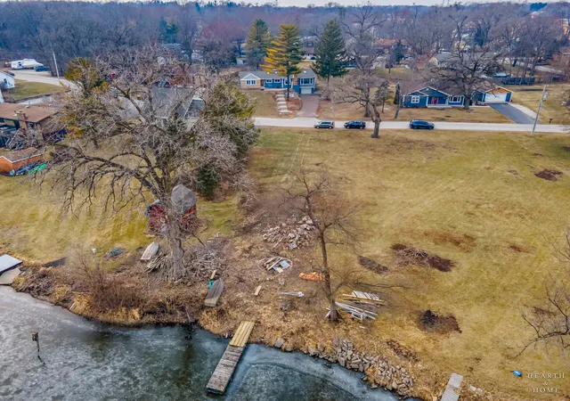 Photo 39 of Single family home for sale at 4433 Wildwood Dr, Crystal Lake, IL 60014 | MLS# 12731287 | Listing updated on 2026-09-02