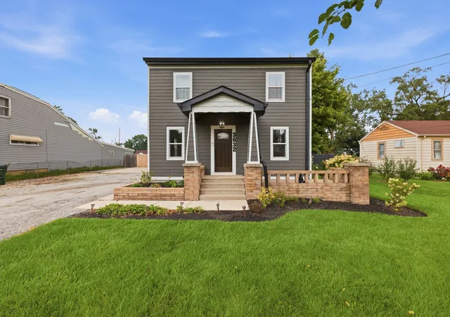 Photo 2 of Sale Pending at 3632 Blackstone Ave, Markham, IL 60428 | MLS# 12731323 | Listing updated on 2026-08-20