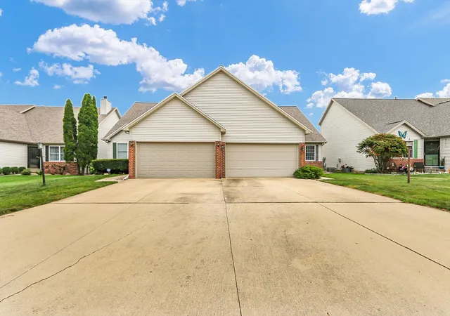 1st image of 4007 Aberdeen Dr, Champaign, IL 61822 | MLS# 12731347