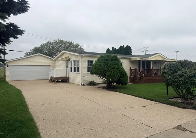 1st image of 8616 Summerwood Dr, Roscoe, IL 61073 | MLS# 12731362