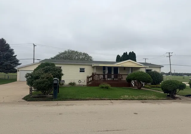 2nd image of 8616 Summerwood Dr, Roscoe, IL 61073 | MLS# 12731362