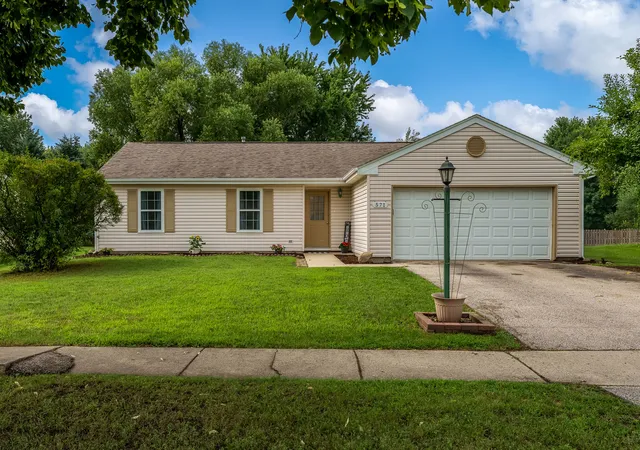 1st image of 571 Newport Ct, Island Lake, IL 60042 | MLS# 12731427