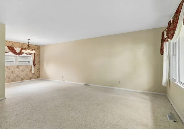 image of 777 Redwood Dr, Aurora, IL 60506 | MLS# 12731428