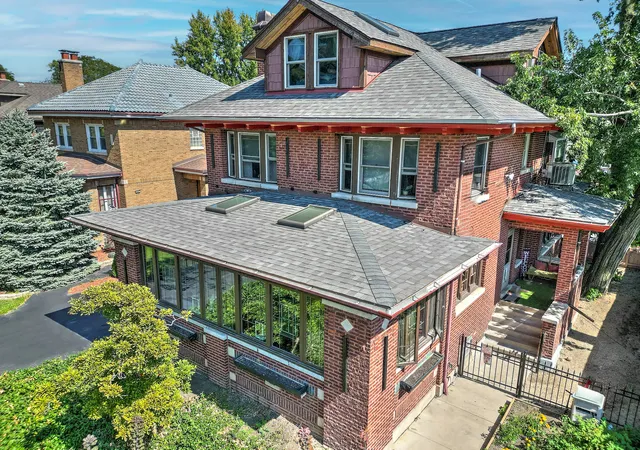 2nd image of 10127 S Hoyne Ave, Chicago, IL 60643 | MLS# 12731440