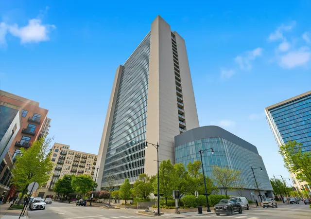 1st image of 500 W Superior St #1010, Chicago, IL 60654 | MLS# 12731453