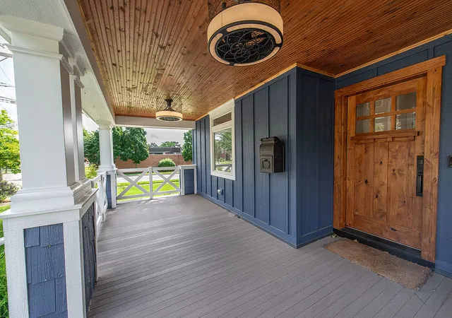 Photo 3 of Single family home for sale at 205 W Cook Ave, Libertyville, IL 60048 | MLS# 12731479 | Listing updated on 2026-08-19