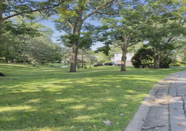 Photo 3 of Land for sale at 102 Ashton Dr, Burr Ridge, IL 60527 | MLS# 12731498 | Listing updated on 2026-08-18