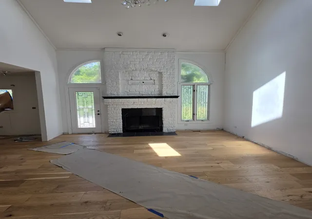 Photo 3 of Single family home for sale at 202 Roberts Cvs Dr, Flossmoor, IL 60422 | MLS# 12731500 | Listing updated on 2026-08-18