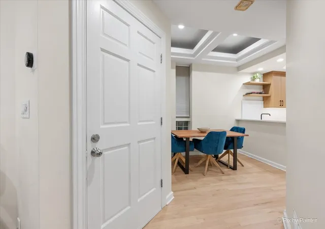 2nd image of 1407 N Mohawk St #1, Chicago, IL 60610 | MLS# 12731637