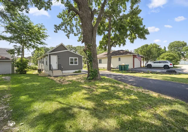 Photo 3 of Single family home for sale at 123 Picnic St, Shorewood, IL 60404 | MLS# 12731646 | Listing updated on 2026-08-18