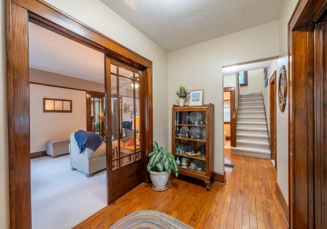 Photo 2 of Single family home for sale at 5 E Lincoln St, Mount Morris, IL 61054 | MLS# 12731655 | Listing updated on 2026-08-25