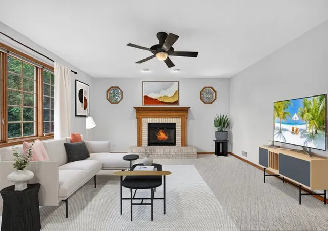 Photo 2 of Single family home for sale at 1605 Myrtle Park St, Roselle, IL 60172 | MLS# 12731656 | Listing updated on 2026-09-23