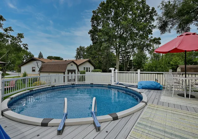 Photo 2 of Sale Pending at 1157 Elmwood Ln, Elk Grove Village, IL 60007 | MLS# 12731670 | Listing updated on 2026-09-22