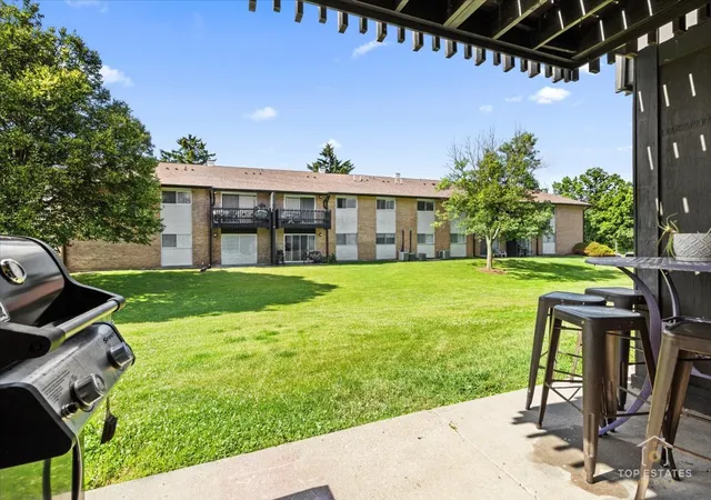 Photo 3 of Condo for sale at 11b Kingery Quarter Dr #107, Willowbrook, IL 60527 | MLS# 12731728 | Listing updated on 2026-08-18