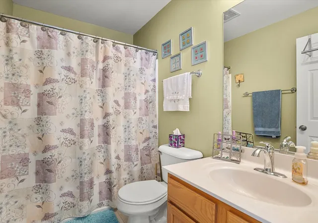 image of 277 Nicole Dr, South Elgin, IL 60177