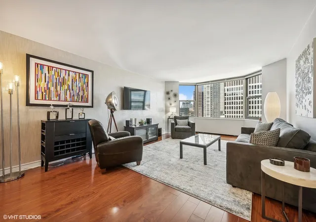 Photo 4 of Condo for sale at 535 N Michigan Ave #2614, Chicago, IL 60611 | MLS# 12731801 | Listing updated on 2026-09-06