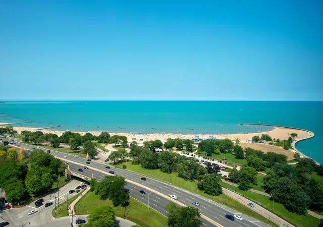 2nd image of 1550 N Lake Shore Dr, Chicago, IL 60610