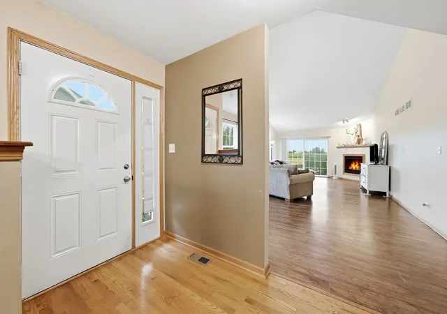 3rd image of 617 Enclave Ln, Manteno, IL 60950 | MLS# 12731848