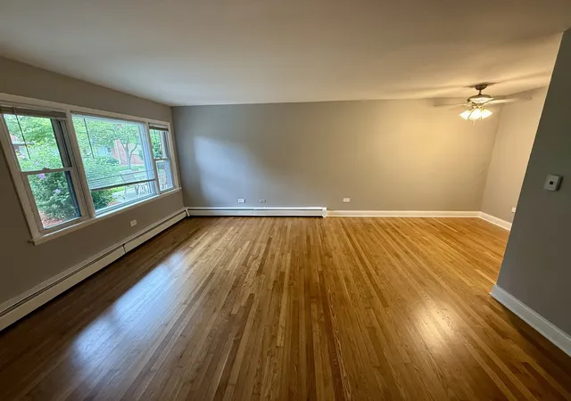 5th image of 101 Dover Dr #5, Des Plaines, IL 60018 | MLS# 12731894