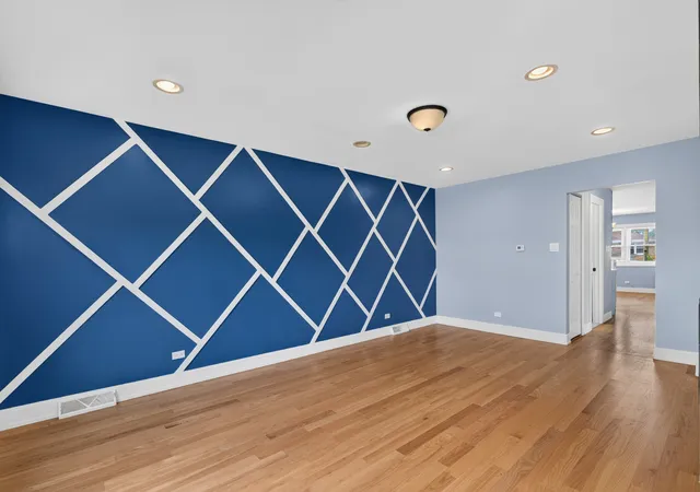 Photo 4 of Single family home for sale at 272 Madison Ave, Calumet City, IL 60409 | MLS# 12731925 | Listing updated on 2026-08-21