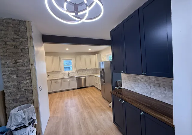 Photo 3 of Single family home for sale at 339 N Ridgeland Ave, Elmhurst, IL 60126 | MLS# 12731973 | Listing updated on 2026-09-05