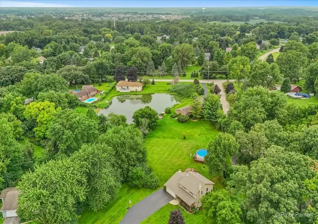 Photo 2 of Single family home for sale at 38w686 Ridgewood Ln, Elgin, IL 60124 | MLS# 12731974 | Listing updated on 2026-08-21