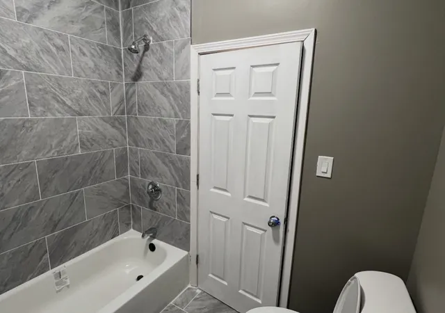 Listing Photo 2 - Condo for sale in building located at 6753 S Loomis Blvd, Chicago, IL 60636 - Unit #