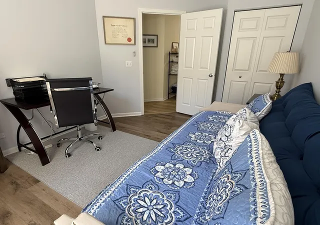 image of 370 W Sundown Ct, Wauconda, IL 60084