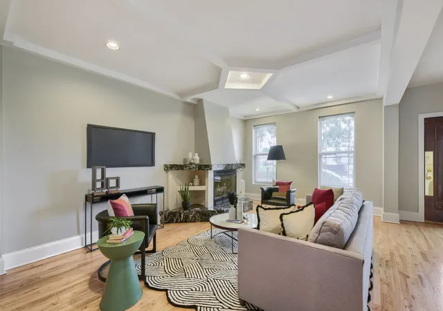 Photo 3 of Single family home for sale at 2335 W Maypole Ave, Chicago, IL 60612 | MLS# 12732126 | Listing updated on 2026-08-20