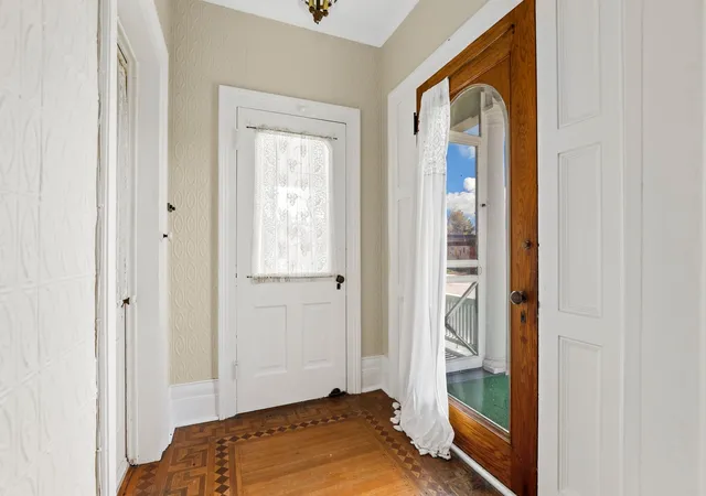 Photo 2 of Single family home for sale at 309 E 3rd Street, Sandwich, IL 60548 | MLS# 12732128 | Listing updated on 2026-08-19
