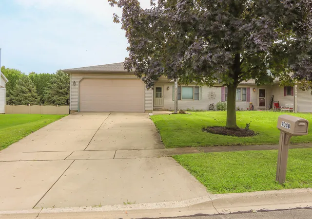 2nd image of 904 Harvest Trl #B, Yorkville, IL 60560 | MLS# 12732149