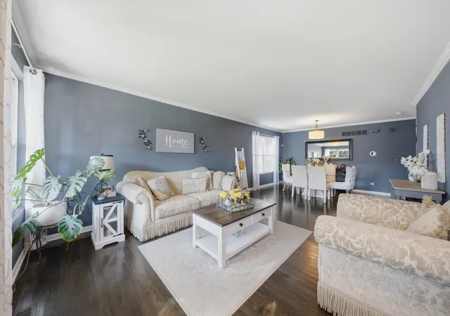 Photo 3 of Single family home for sale at 1619 Golden Ridge Dr, Plainfield, IL 60586 | MLS# 12732151 | Listing updated on 2026-09-08