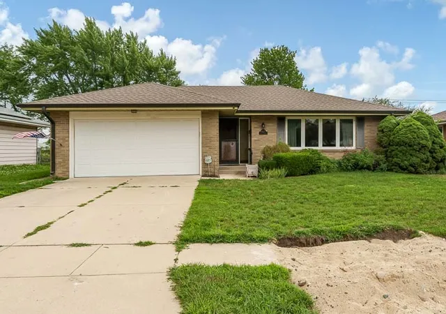 2nd image of 6225 Browns Pkwy, Loves Park, IL 61111 | MLS# 12732166