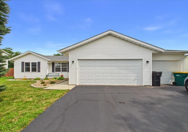 1st image of 11255 Valerian Wy, Roscoe, IL 61073 | MLS# 12732199