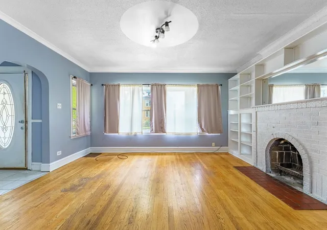 Photo 3 of Single family home for sale at 3614 Wesley Ave, Berwyn, IL 60402 | MLS# 12732213 | Listing updated on 2026-09-04