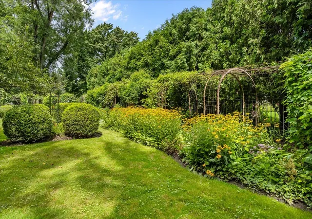 3rd image of (Undisclosed), Lake Forest, IL 60045 | MLS# 12732254