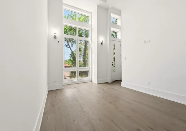 Photo 1 of Single family home for sale at 6227 S D Ellis Ave, Chicago, IL 60637 | MLS# 12732255 | Listing updated on 2026-08-25