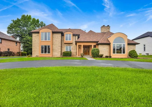2nd image of 8010 Salvatori Ct, Orland Park, IL 60462 | MLS# 12732304