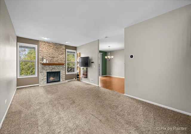 Photo 4 of Townhouse for sale at 1248 Bradley Cir, Elgin, IL 60120 | MLS# 12732361 | Listing updated on 2026-09-04