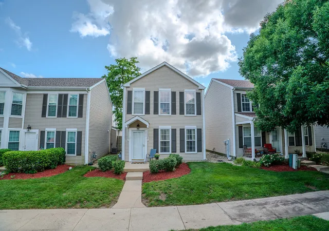2nd image of 233 W Washington St, Oswego, IL 60543 | MLS# 12732388