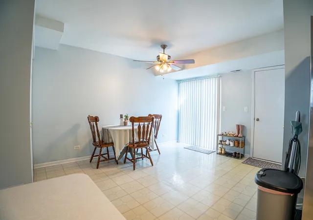 5th image of 233 W Washington St, Oswego, IL 60543 | MLS# 12732388