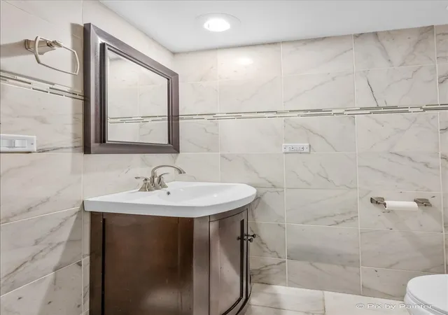 Photo 3 of Townhouse for sale at 473 Nicole Dr #B, Bartlett, IL 60103 | MLS# 12732398 | Listing updated on 2026-08-29
