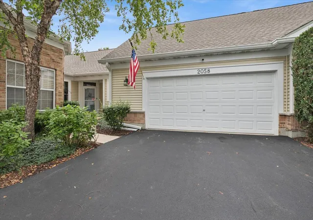 Townhouse for sale at 2058 Carillon Dr #0, Grayslake, IL 60030 | MLS# 12732402